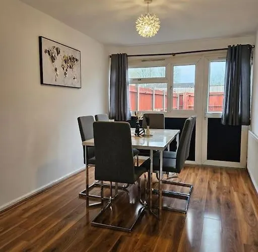 Chic Urban Gem - 3 Min From Duddeston Station