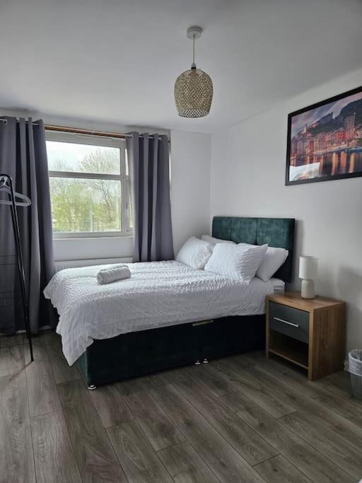 Сasa de vacaciones Chic Urban Gem - 3 Min From Duddeston Station Birmingam
